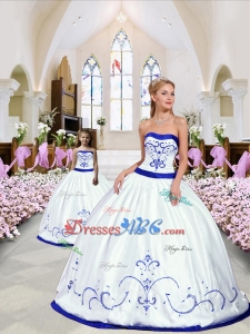 New Style Embroidery Princesita Dress In White And Royal Blue