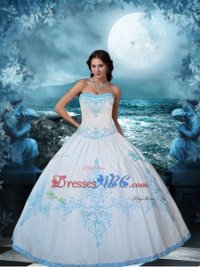 Elegant White Quinceanera Dresses with Beading and Embroidery