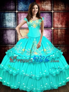 Classical Big Puffy Organza Quinceanera Dress with Embroidery and Ruffled Layers