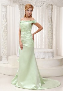 Off The Shoulder Yellow Green Mother Of The Bride Dress Taffeta And Brush Train