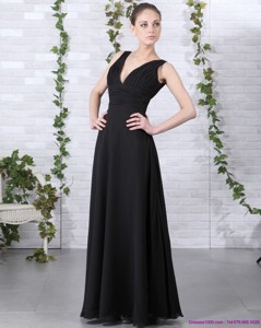 Affordable V Neck Floor Length Celebrity Dress In Black
