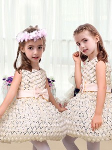New Arrivals Scoop Short Little Girl Dress With Bowknot
