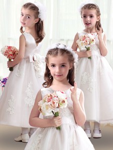 Romantic Scoop Flower Girl Dress With Appliques And Bowknot