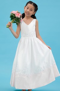 White V-neck Ankle-length Satin Appliques Flower Girl Dress