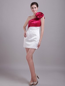 White And Wine Red Column/sheath One Shoulder Mini-length Taffeta Hand Flower Nightclub / Homecoming