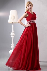 Modest Wine Red Empire V-neck Plus Size Holiday Dress Floor-length Chiffon Beading