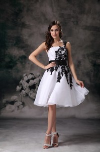 Modest White One Shoulder Homecoming Dress Organza Lace Mini-length