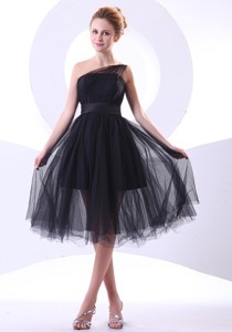 One Shoulder Black Tulle Knee-length Sweet 16 Dress