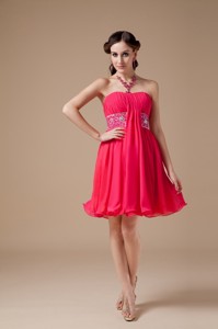 Luxurious Red Empire Strapless Short Sweet 16 Dress Chiffon Beading Mini-length