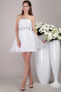 White Princess Strapless Mini-length Organza Appliques Prom Sweet 15 Dress