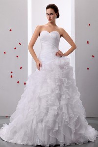 Sweet Sweetheart Ruffles Wedding Dress With Ruched Bodice In