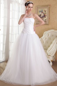 White Princess Strapless Floor-length Taffeta And Organza Ruch Wedding Dress