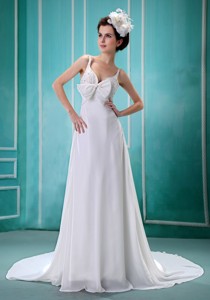 White Chiffon Beaded Decorate Bust Spaghetti Straps Wedding Dress 