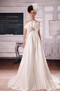 Hand Made Flowers Wedding Dress With Taffeta In Wedding Party