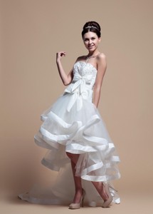 Elegant Strapless High Low Wedding Dress With Bowknot