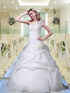 Elegant One Shoulder Brush Train Hand Made Flowers Wedding Dress