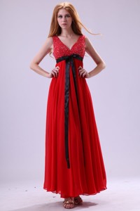 Beading Ankle-length V-neck Chiffon Prom Dress In Red