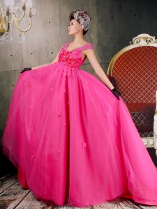 Beautidul V-neck Cap Sleeves Hot Pink Prom Dress With Hand Made Flowers In Pohjois-pohjanmaa Fi