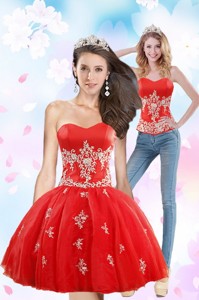 Luxurious Sweetheart Appliques Prom Dress In Red