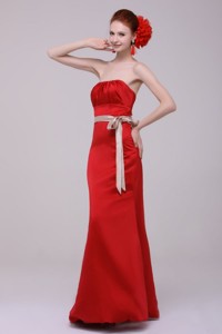 Elegant Column Straples Taffeta Red Floor-length Graduation Dress With Sashes