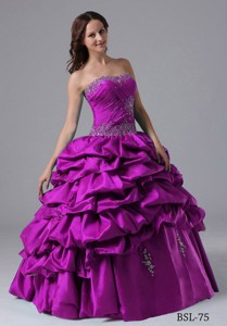 Ball Gown Pick-ups Quinceanera Dress With Beading And Ruche