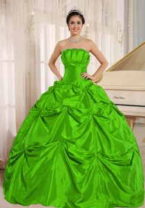 Green Ball Gown Quinceanera Dress With Pick-ups For Custom Made Taffeta