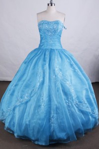 Beautiful Ball Gown Sweetheart Floor-length Quinceanera Dress Appliques