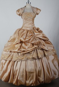 Elegant Ball Gown Strapless Floor-length Qunceanera Dress