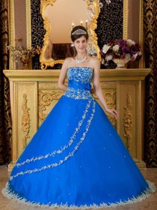 Blue Ball Gown Strapless Floor-length Tulle Lace Appliques Quinceanera Dress 