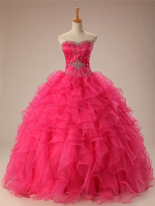 Fashionable Sweetheart Quinceanera Dress With Beading And Ruffles