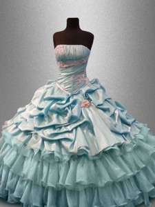 Classical Strapless Quinceanera Dress With Pick Ups And Beading