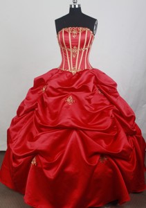 Popular Ball Gown Strapless Floor-length Quinceanera Dress