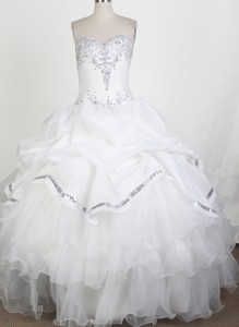 Popular Ball Gown Sweetheart Floor-length Quinceanera Dress