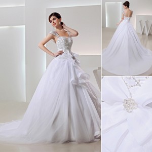 Spring Ball Gown Square Appliques Beading Wedding Dress In White