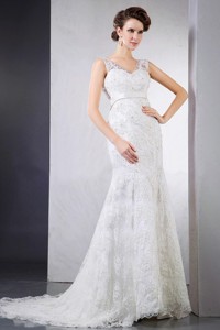 Lace Wedding Dress With V-neck Court Train Clasp Handle For Custom Made