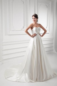 Sweetheart Appliques And Ruching Satin Satin Wedding Dress