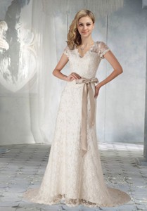 Pretty Short Sleeves Wedding Dress With Lace