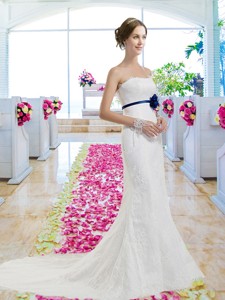 Pretty Column Laced Wedding Dress With Lace