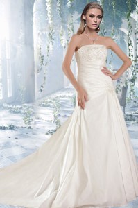 White Princess Strapless Court Train Wedding Dress With Beading