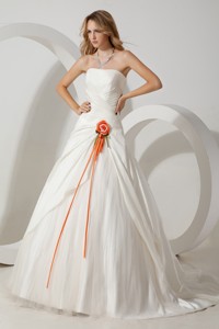 Beautiful Strapless Brush Train Taffeta Hand Made Flower Wedding Dress