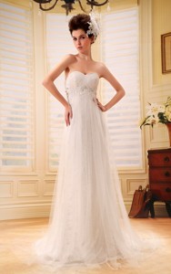 Beaded Decorate Bodice Lace And Tulle Sweetheart Neckline Brush Train Wedding Dress