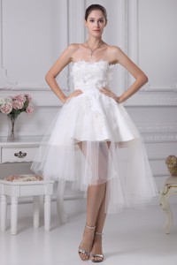 Sweetheart Appliques Short Wedding Gowns With Satin And Tulle