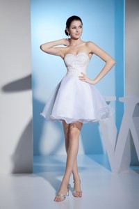 Sweetheart White Mini Wedding Dress Colorful Beaded Organza