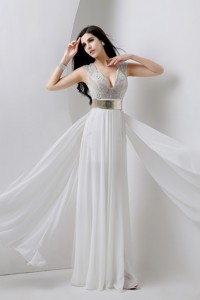 Classical Empire V Neck White Prom Dress With Beading And Belt