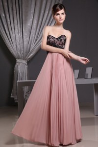 Pink Prom Dress With Sweetheart Laceand Pleat Decorate