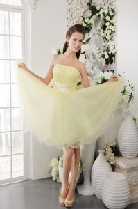Light Yellow Princess Strapless Mini-length Organza Beading Prom Cocktail Dress