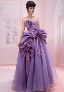 Strapless Organza Beading And Handle-made Flowers Lilac Prom Dress Princess