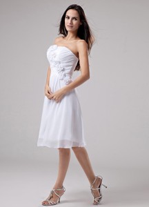 Hand Made Flowers Chiffon Strapless Knee-length Prom Dress White