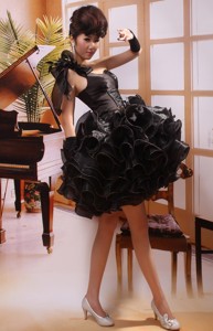 One Shoulder Black Mini-length Prom Gowns With Organza Ruffles Hottest In Dalbeattie Uk