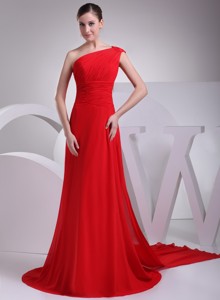 Cutout One Shoulder Ruching Watteau Train Prom Dress In Red